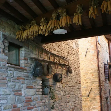 Le Selve Country house *